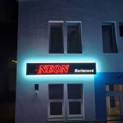 NEON v noci | NEON Burianová