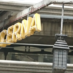 demontáž LUCERNA | Palác Lucerna