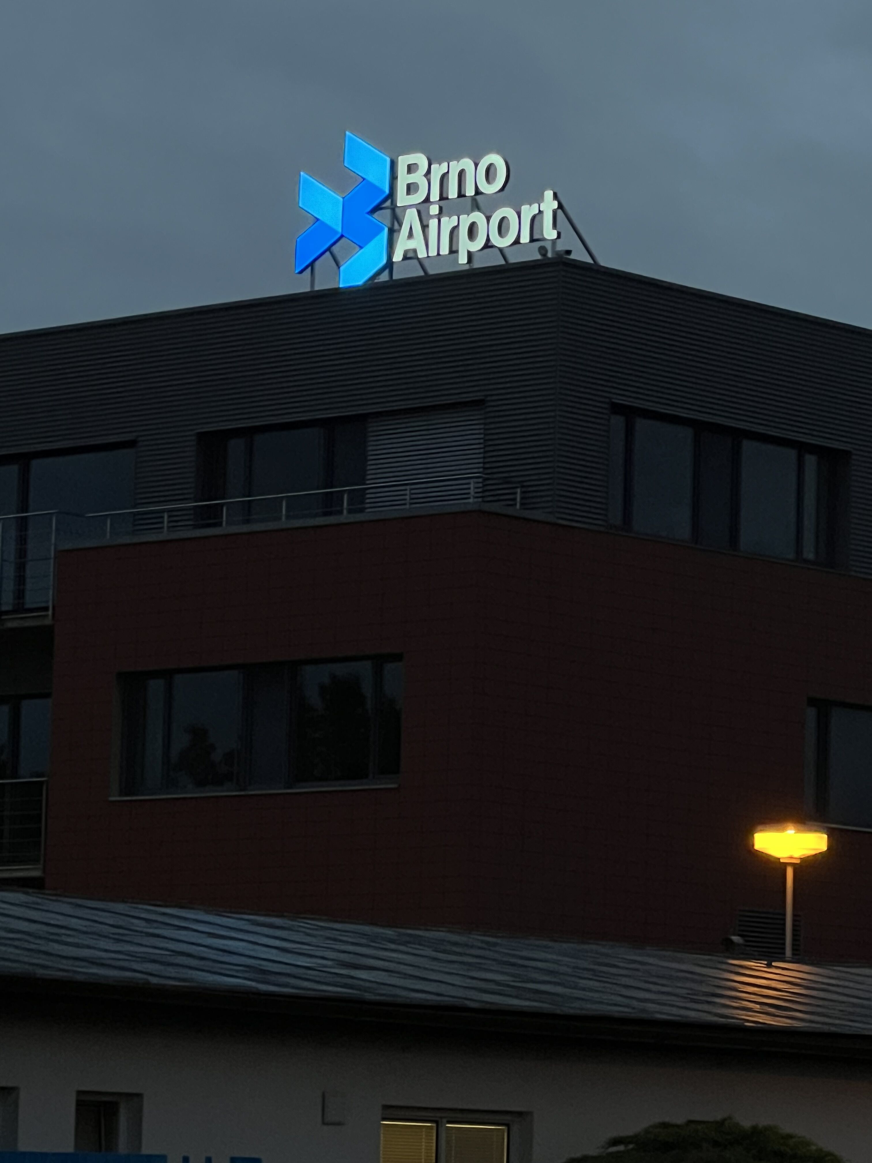 Black&White | Brno Airport
