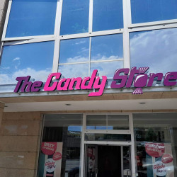 The Candy Store Praha světelný nápis | Realizace