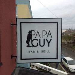 Papa guy - reklamní výstrč | Realizace