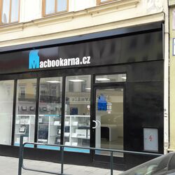 Macbookarna | Informační tabule - tabule Bond