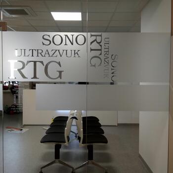 Reference: Polep skel fólií - pískované sklo  Flipper 