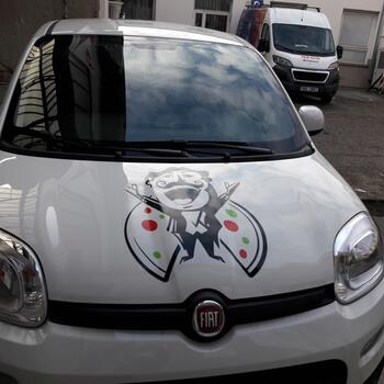 Reference: CARUSO PIZZA PASTA - velkoplošný tisk, světelné nápisy a polep aut