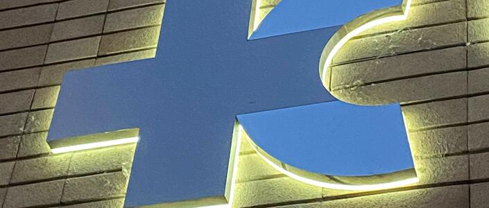 Reference Světelné nápisy IC KLINIKA