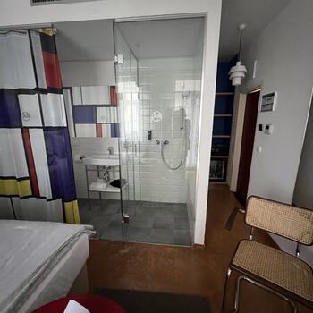 Reference: polep skla řezanou fólií 