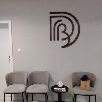 Reference: Dr. Brabcová CE TRUM VLASOVÉ LÉČBY - polep výohy 