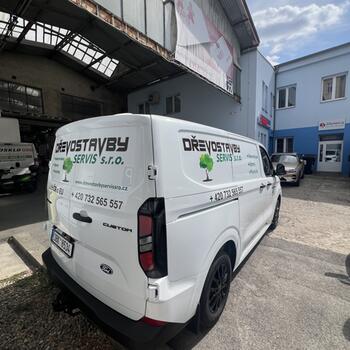 Reference: Polep auta Dřevostavby servis 