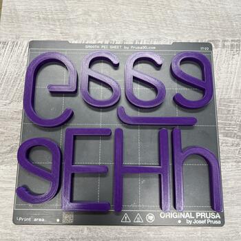 Reference: 3D tisk nesvětelných log 