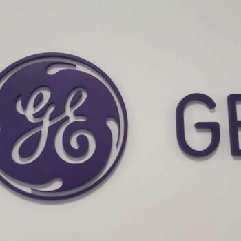 Reference: 3D tisk nesvětelných log 