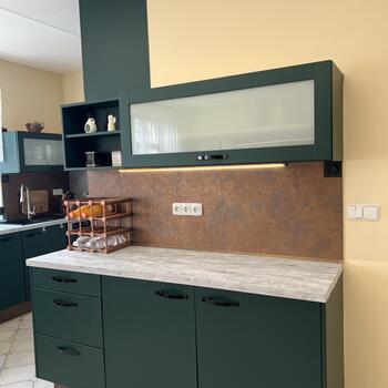 Reference: Přelepení kuchyňské linky 