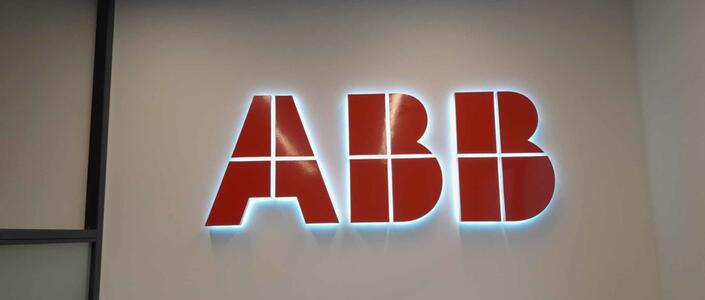 Reference Světelný nápis ABB