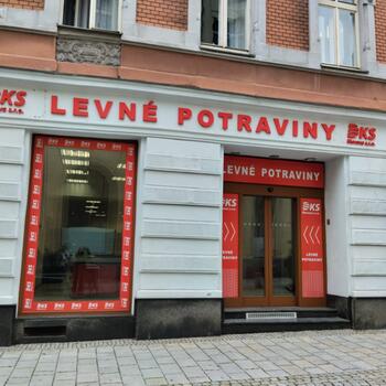 Polep obchodu DKS Morava