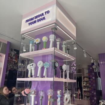 Reference: Světelné nápisy a 3D písmo – KS Space 